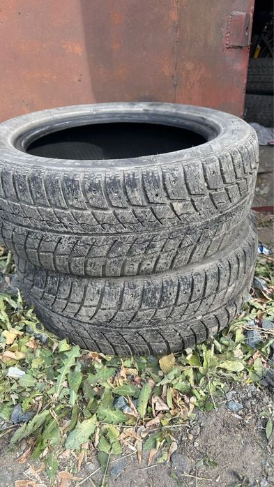 Продаю зимние шины