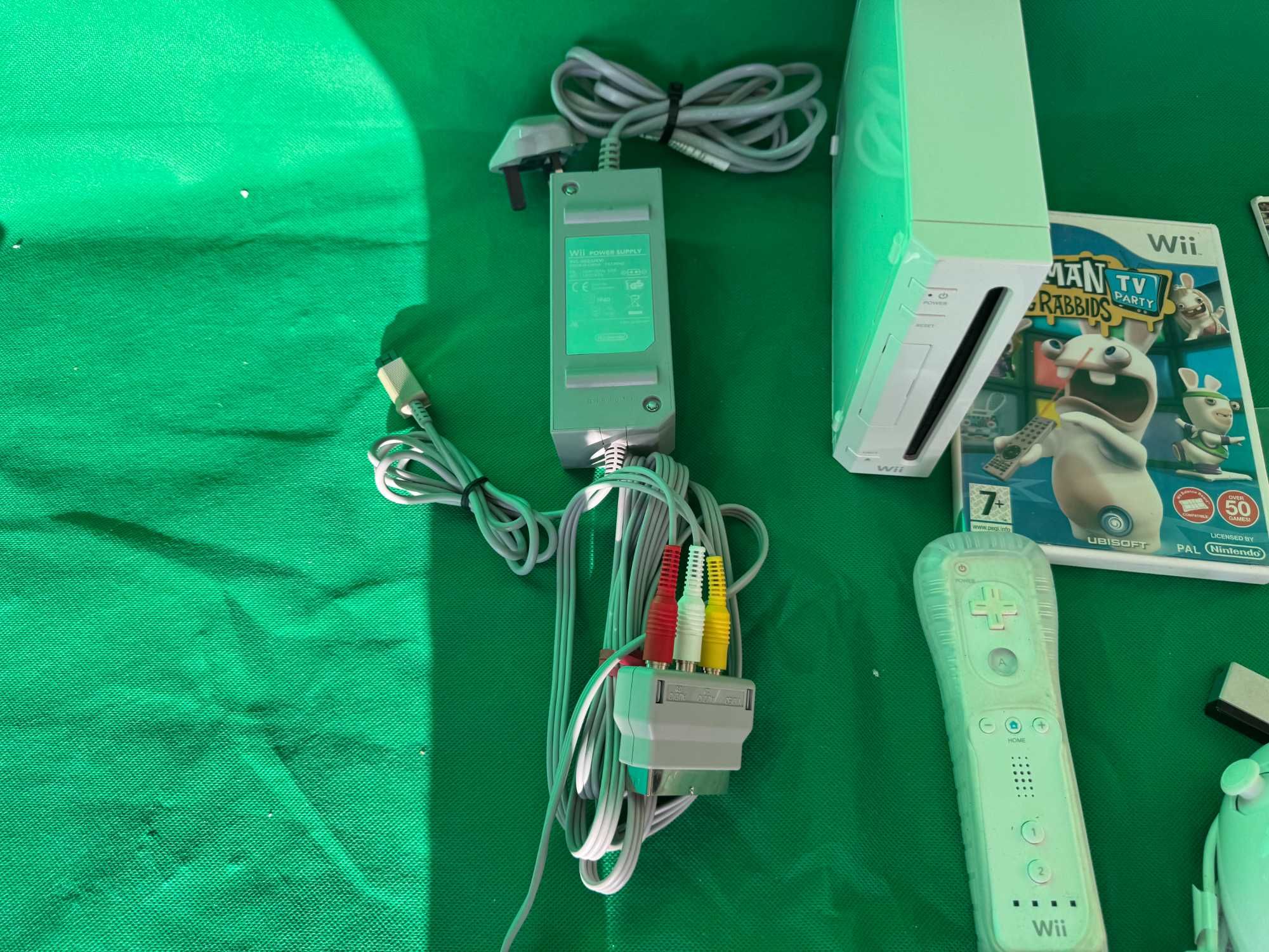 Конзола - Wii - Nintendo А4