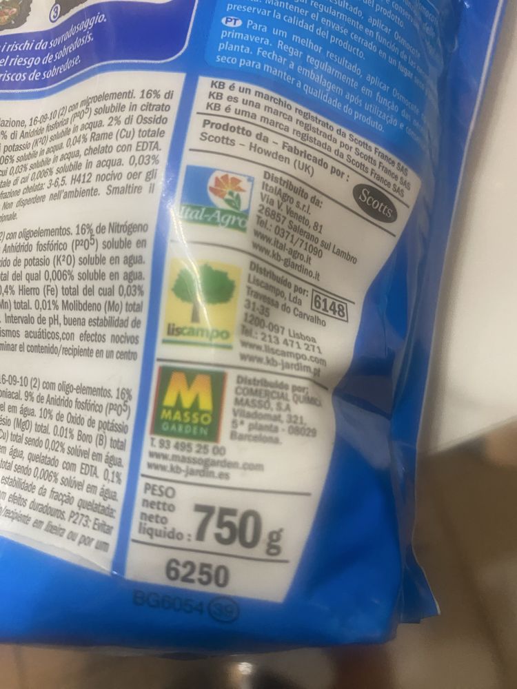 Angrasamant pentru citrice de lunga durata
