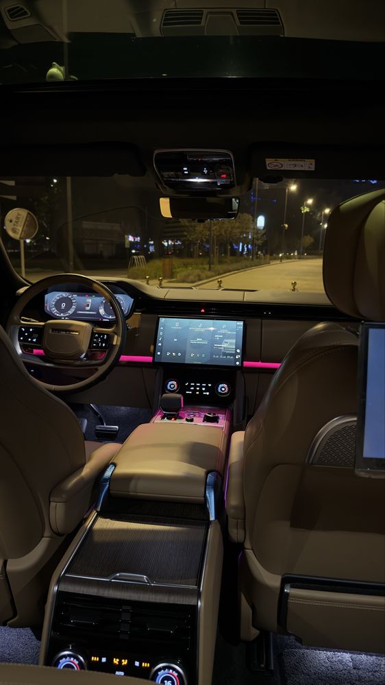 Range Rover autobiography p530 long