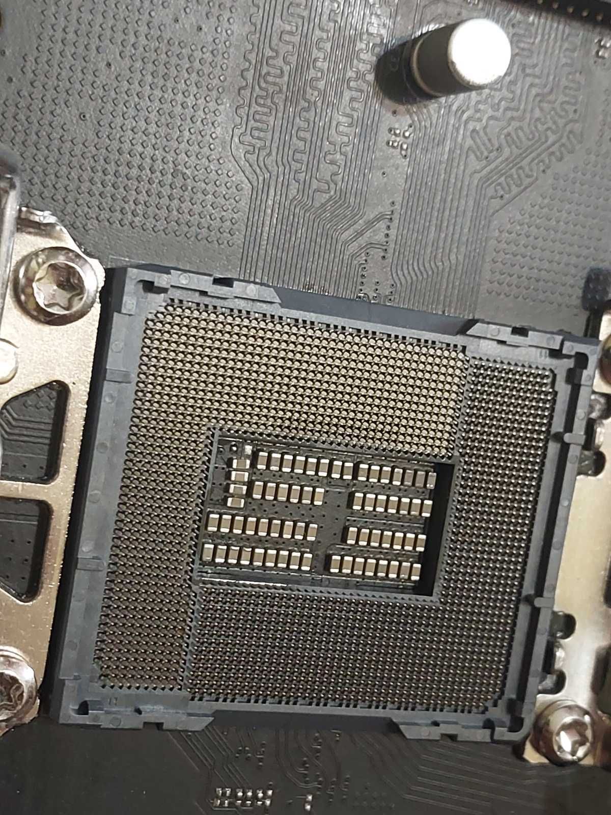 Intel Core i5 14600 + NZXT Z690 N5 , DDR4