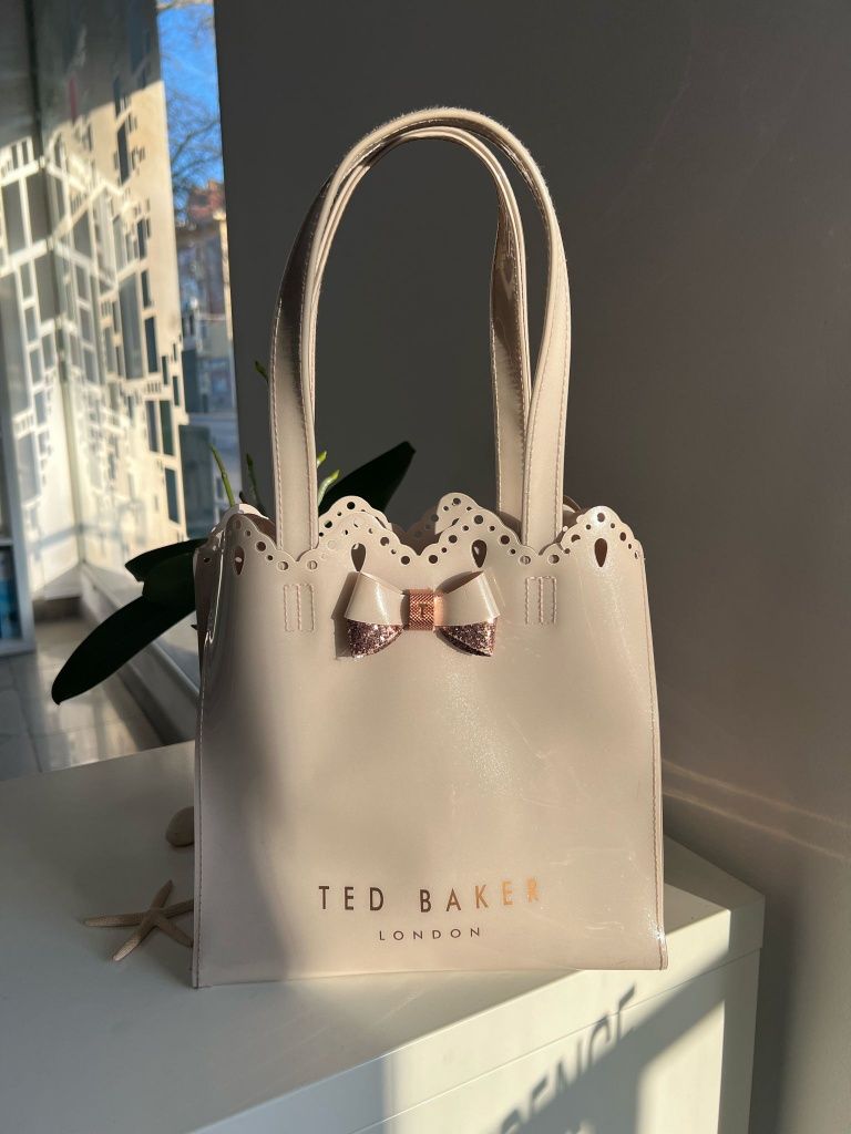 Чанта Ted Baker London