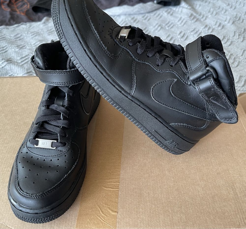 Nike Air Force 1 Mid ‘07 Black - 40