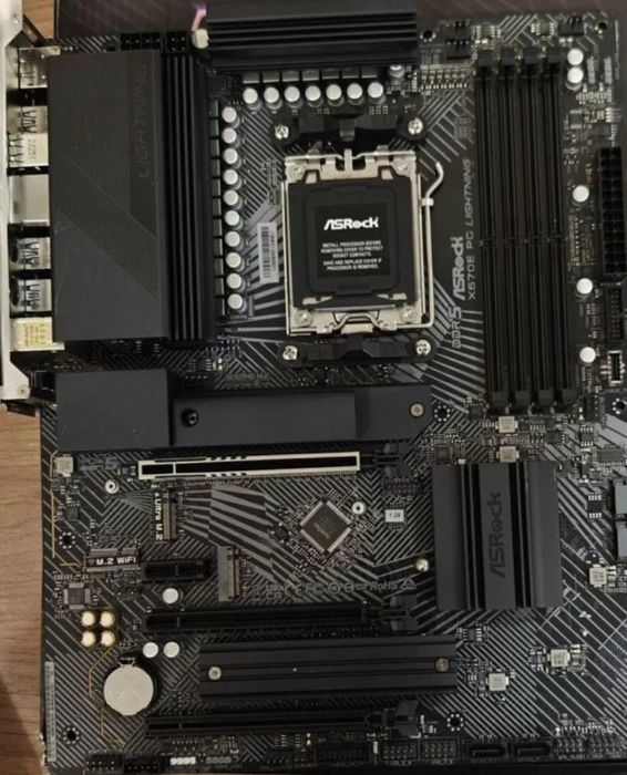 Asrock x670e PG  вместе 7500f