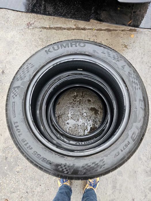 Anvelope noi, Kumho Ecsta 71 EV