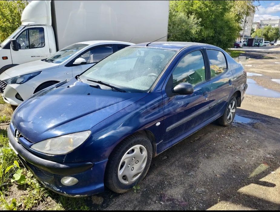 Продам автомобиль Peugeot 206