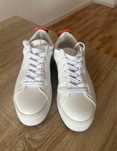 Sneakers Guess