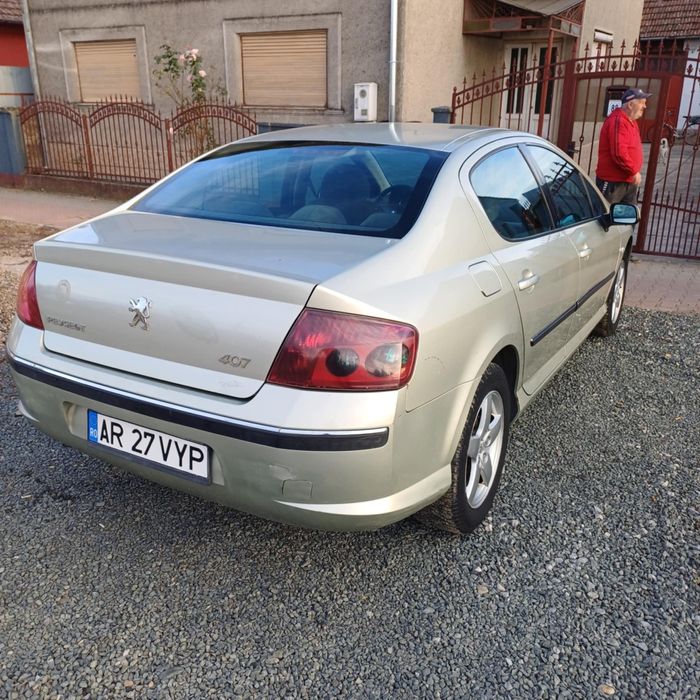 Vând Peugeot 407