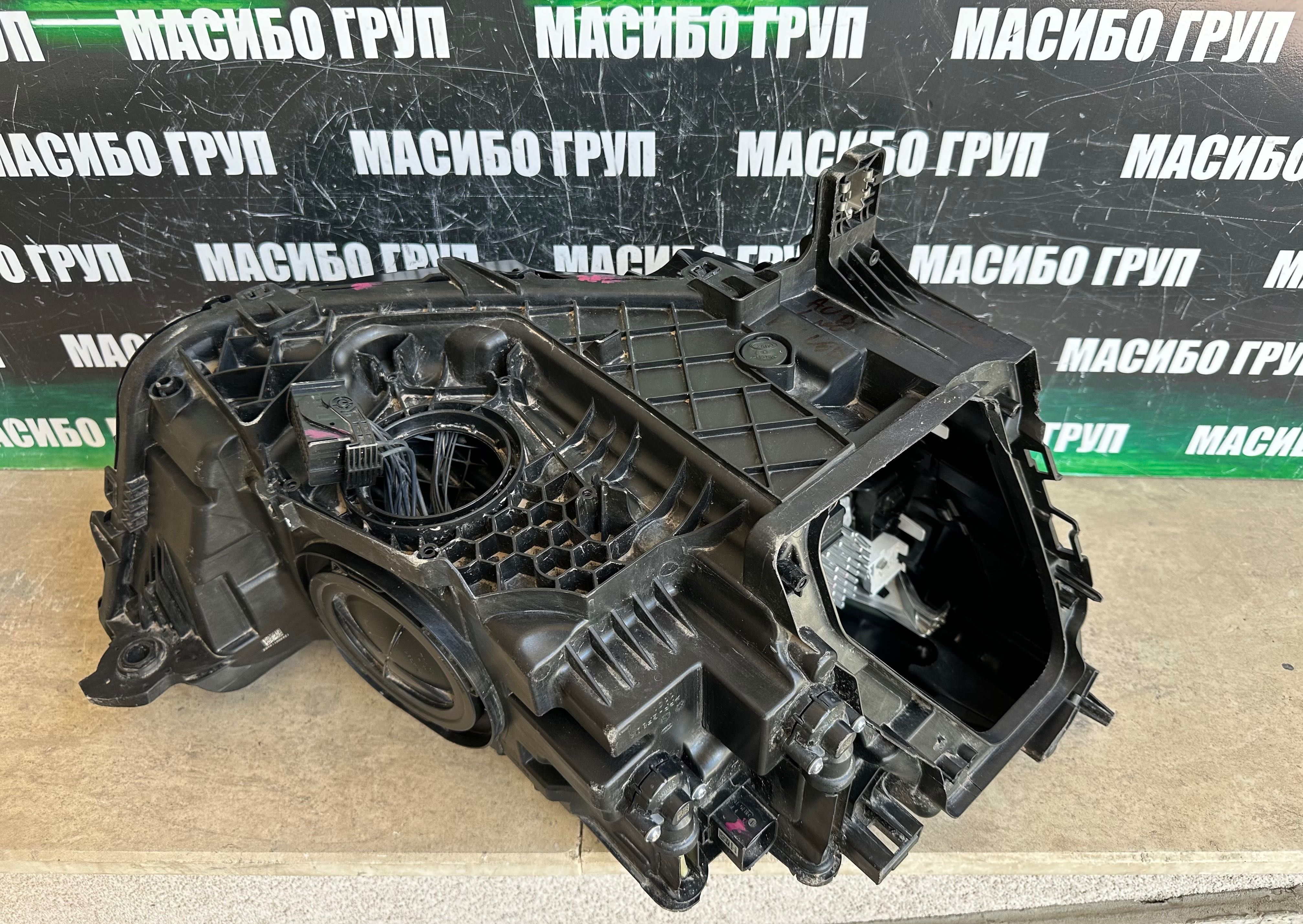 Фарове far Matrix фар за Ауди Кю3 Audi Q3 SQ3 83A