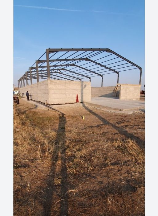 Vand profile pentru  construirea hale