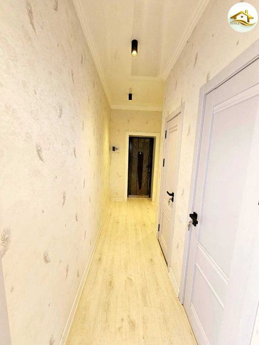 Продаётся 1х квартира на 4 этаж орр 7-МИКР