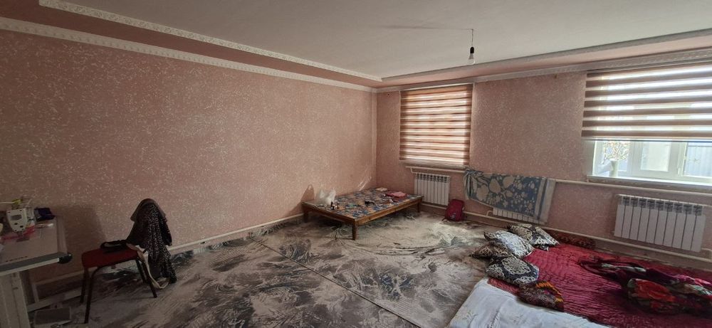 Уй сатилади  газ свет сув бор