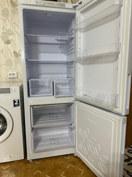 Продаю в идеальном состоянии холодильник и стиральную машину