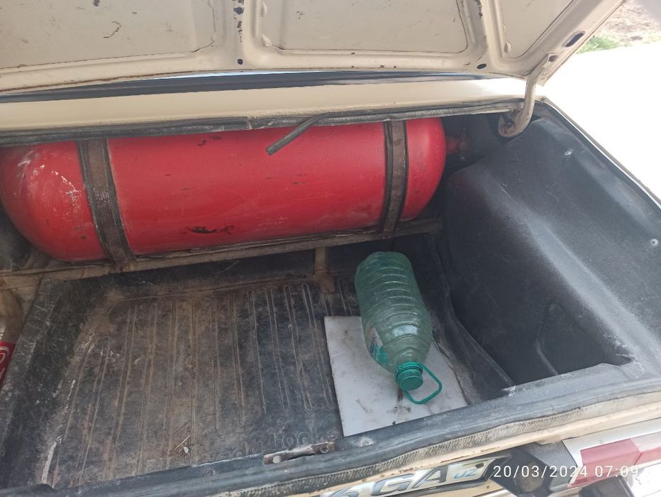 Vaz 21 06 yili1985