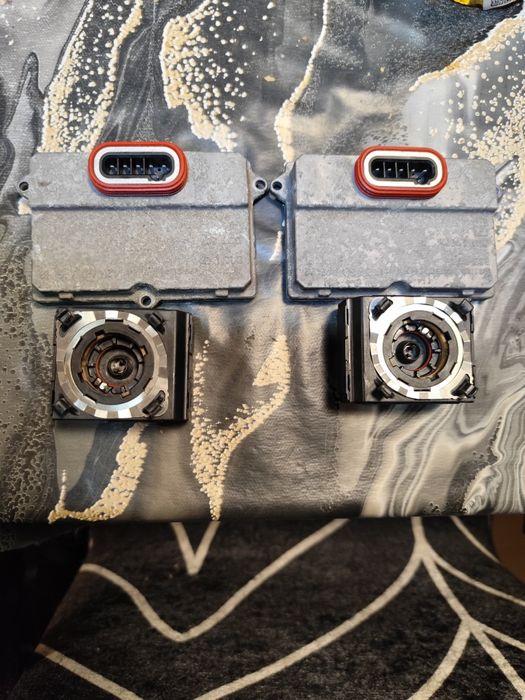 Запалки и баласти за ксенон, по 50лв.броя. от Мерцедес мл w164