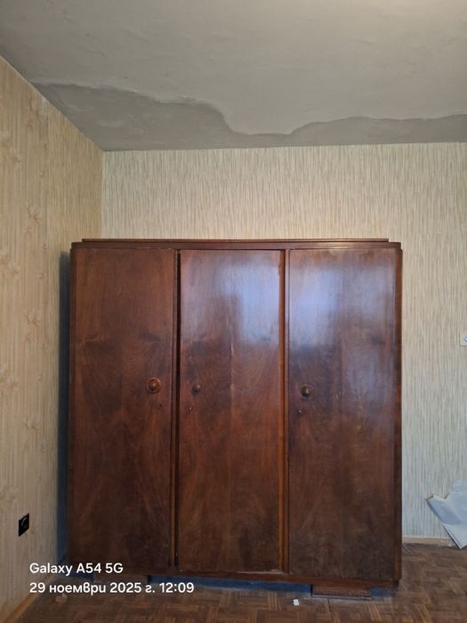 Гардероб и двойно легло