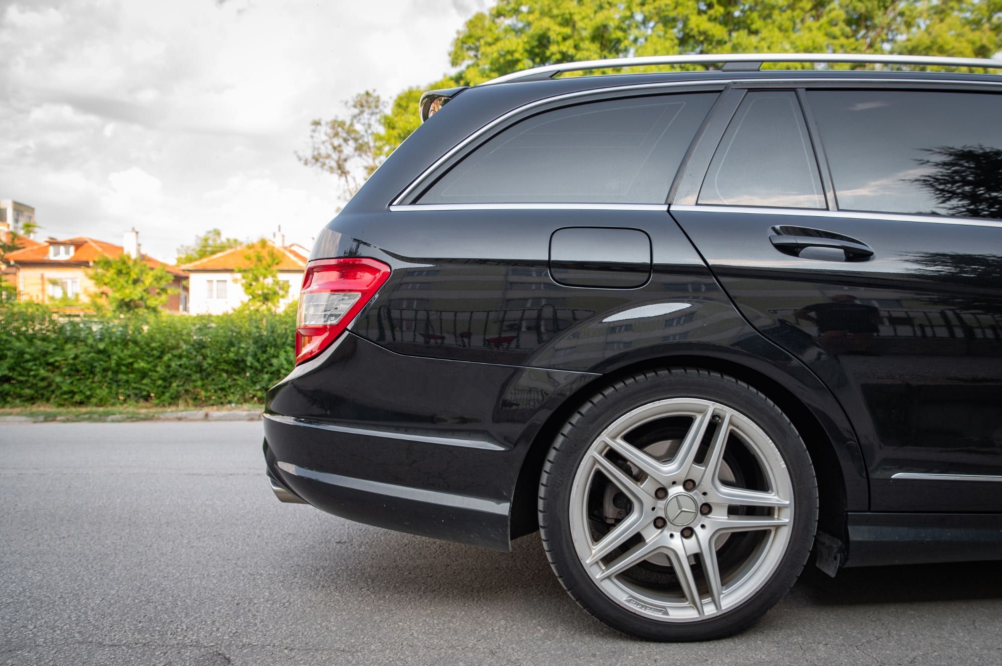 Mercedes-Benz c320