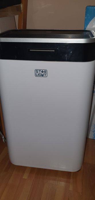 Продавам чисто нов влагоуловител Star Light