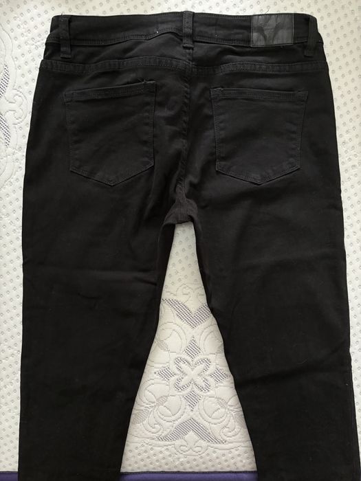 Pulover si Jeans Superdry