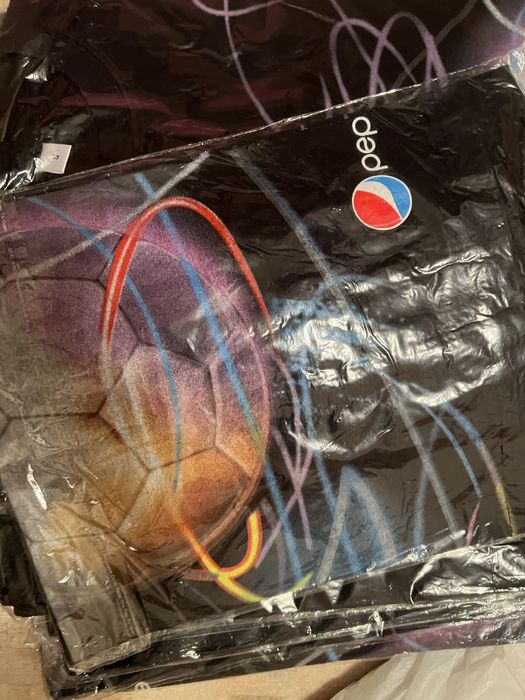 Футболки разные Новые