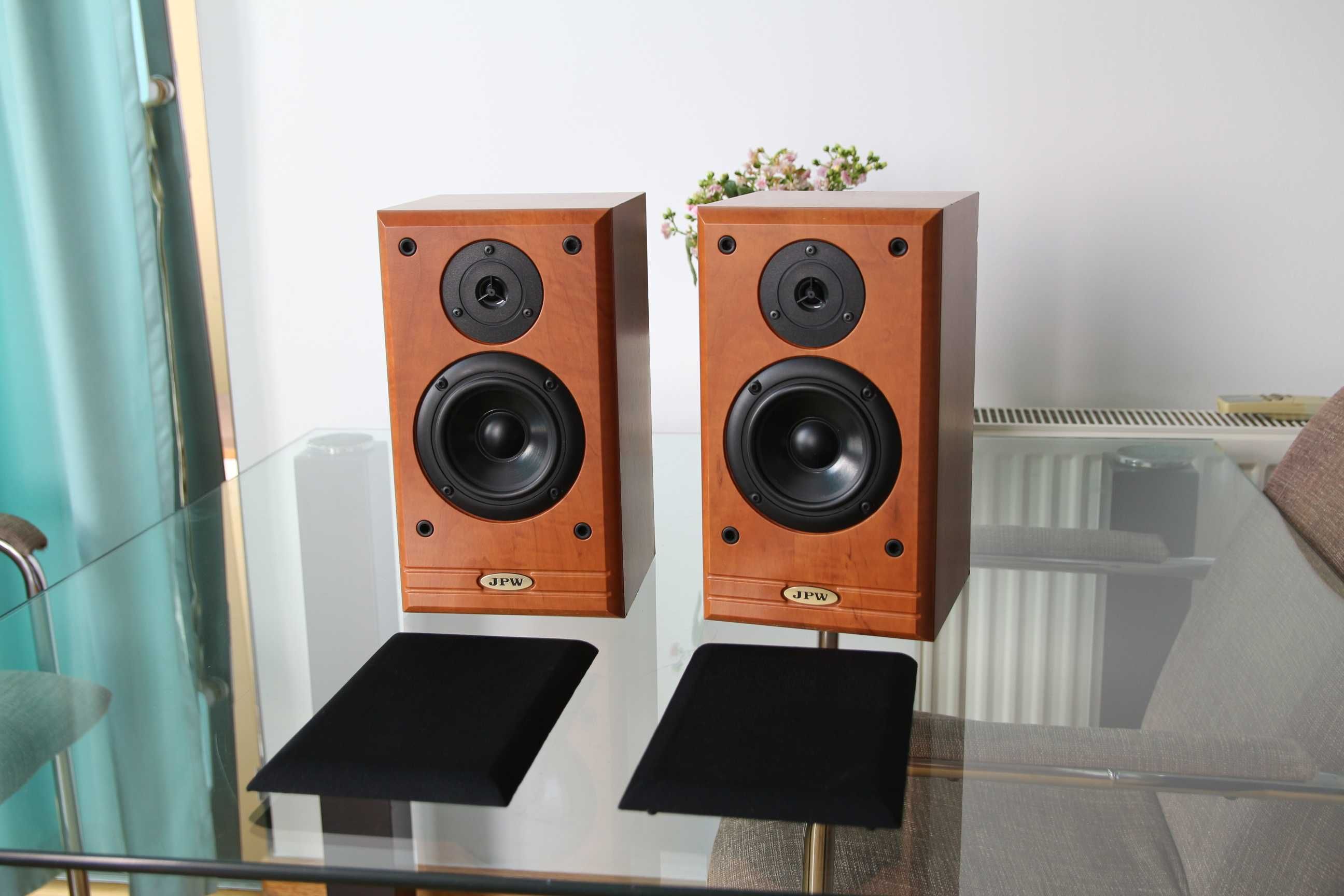 Pereche boxe bookshelf englezesti JPW ML-210i 60 Wati