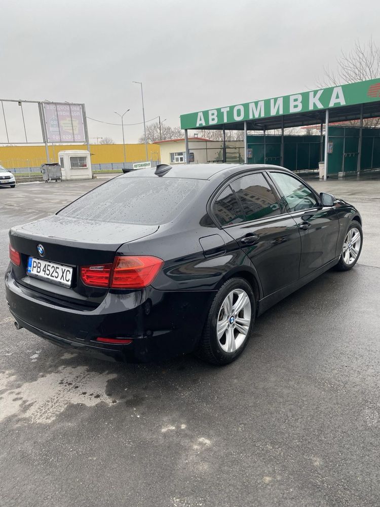 Bmw f30 320 sedan