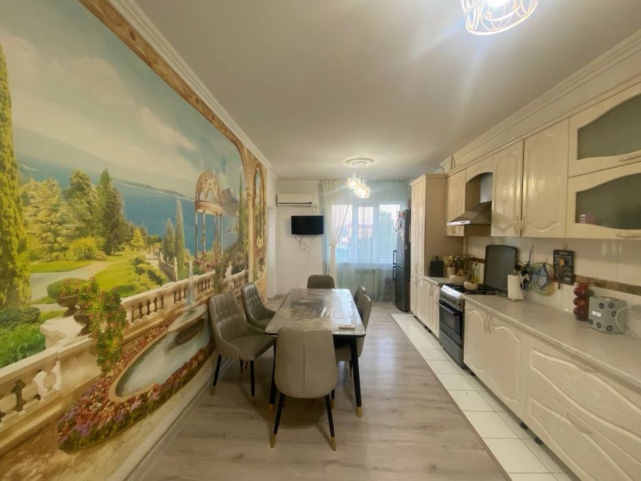 Продам 4 к.кв в мкр. Алтын-Орда