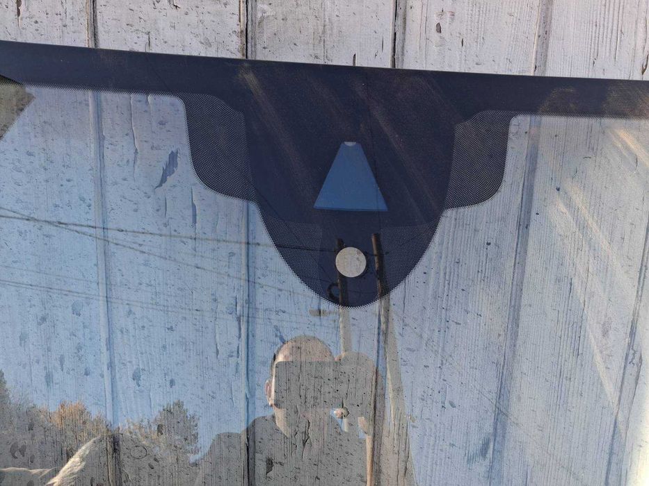 предно стъкло Audi A8 2017-