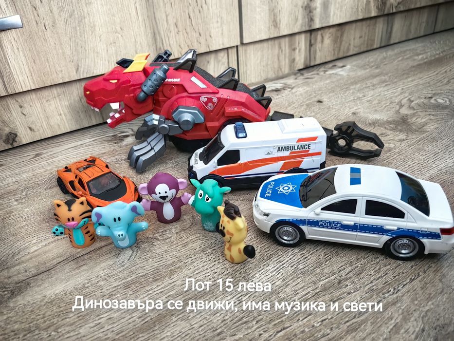 Лотове играчки, цени върху всяка снимка