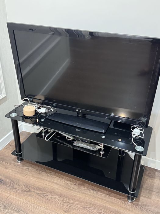 Тумба под телевизор