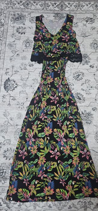 Haine de vânzare noi ne purtate