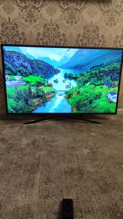 Теледидар Samsung Smart TV 43 ' диагоналі 110 см.