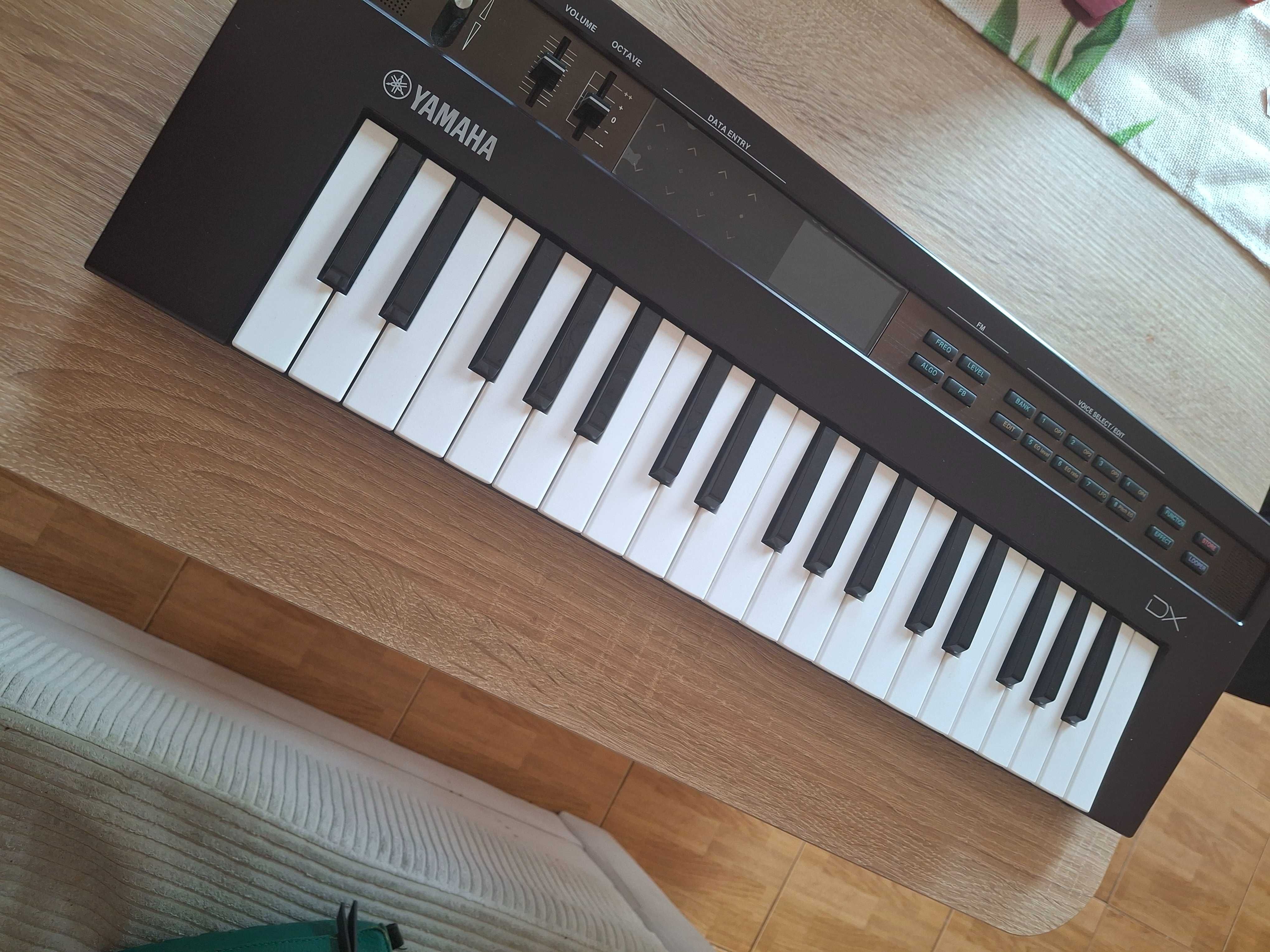 Синтезатор Yamaha Reface DX