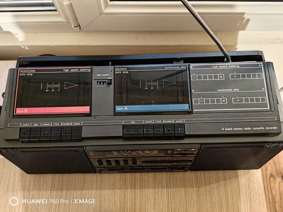 SIEMENS RM 836 касетофон