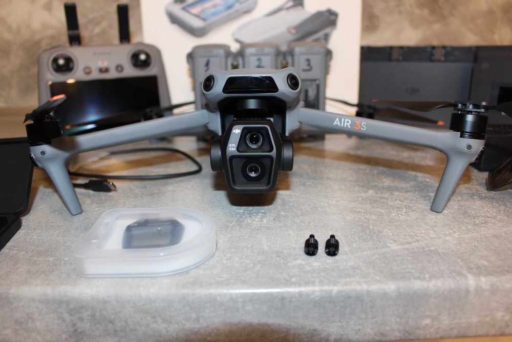 DJI Air 3S Fly More Combo (DJI RC 2)+БОНУС DJI Cellular Dongle 2 и още