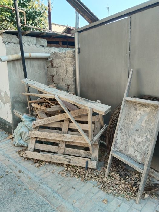 Дрова, щебень, глина(бесплатно)