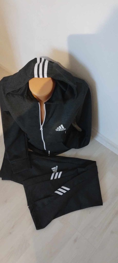 Treninguri dama Adidas.