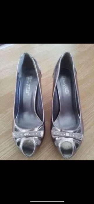 Луксозни сребърни принцески обувки Уникат без дубликат Queen 38номер