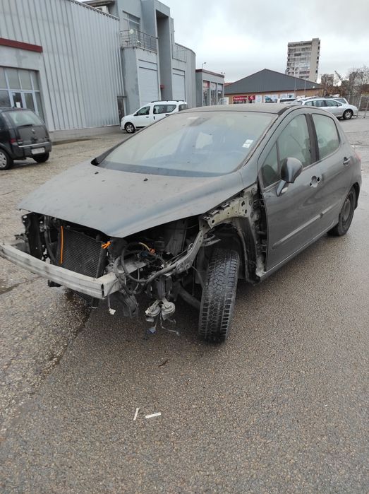 Продавам на части PEUGEOT 308 1.6 T 150 к.с.