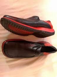 Pantofi SPORT PIELE Bărbat Nr. 43 Negru Cu Talpa Roșie