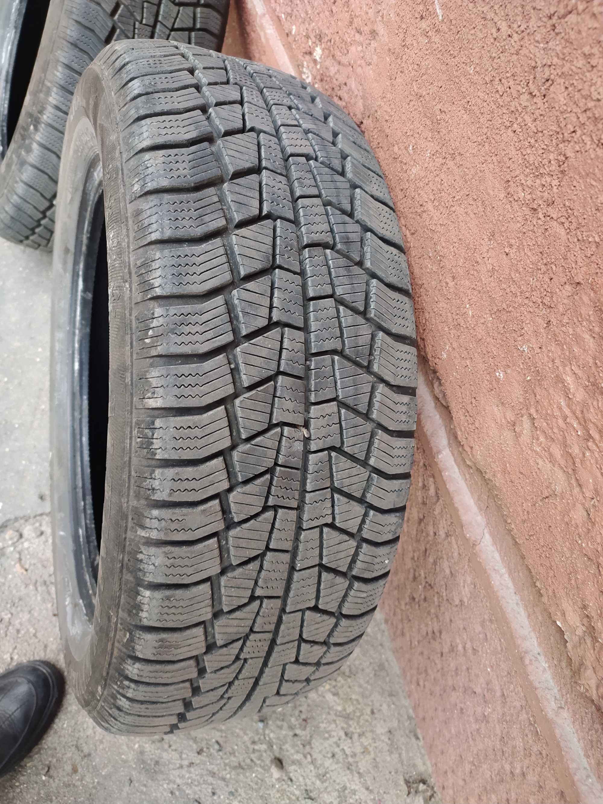 Летни гуми и Зимни гуми втора употреба DOT2219- отлично състояние