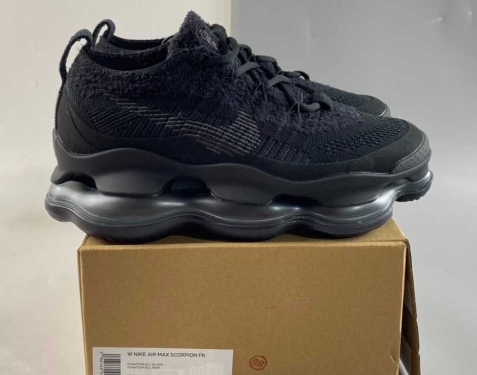 Нови мъжки маратонки Nike Air Scorpion FK black 41,43,45