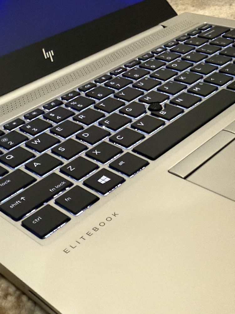 Срочно ! Hp EliteBook core i7 IT Dasturlash Trading ofis