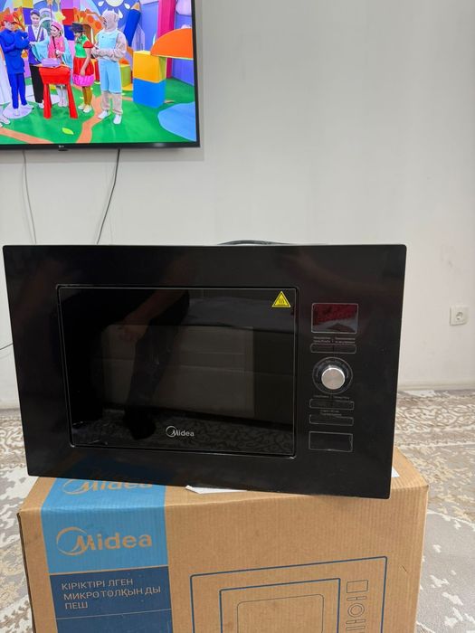 Встраиваемая микроволновая печь