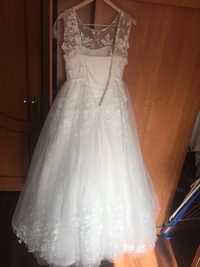 Свадебное платье продаётся