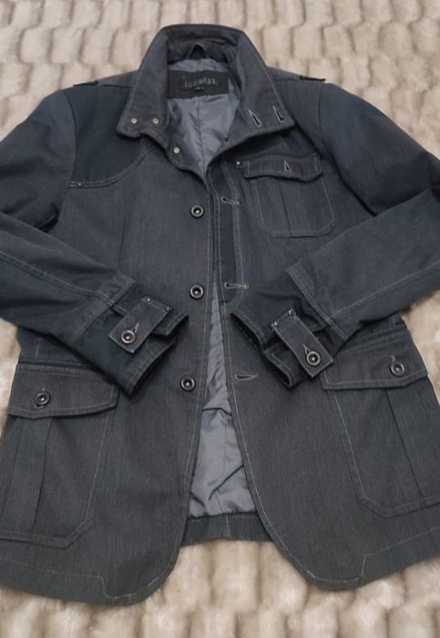 Продам мужской молодежный пиджак