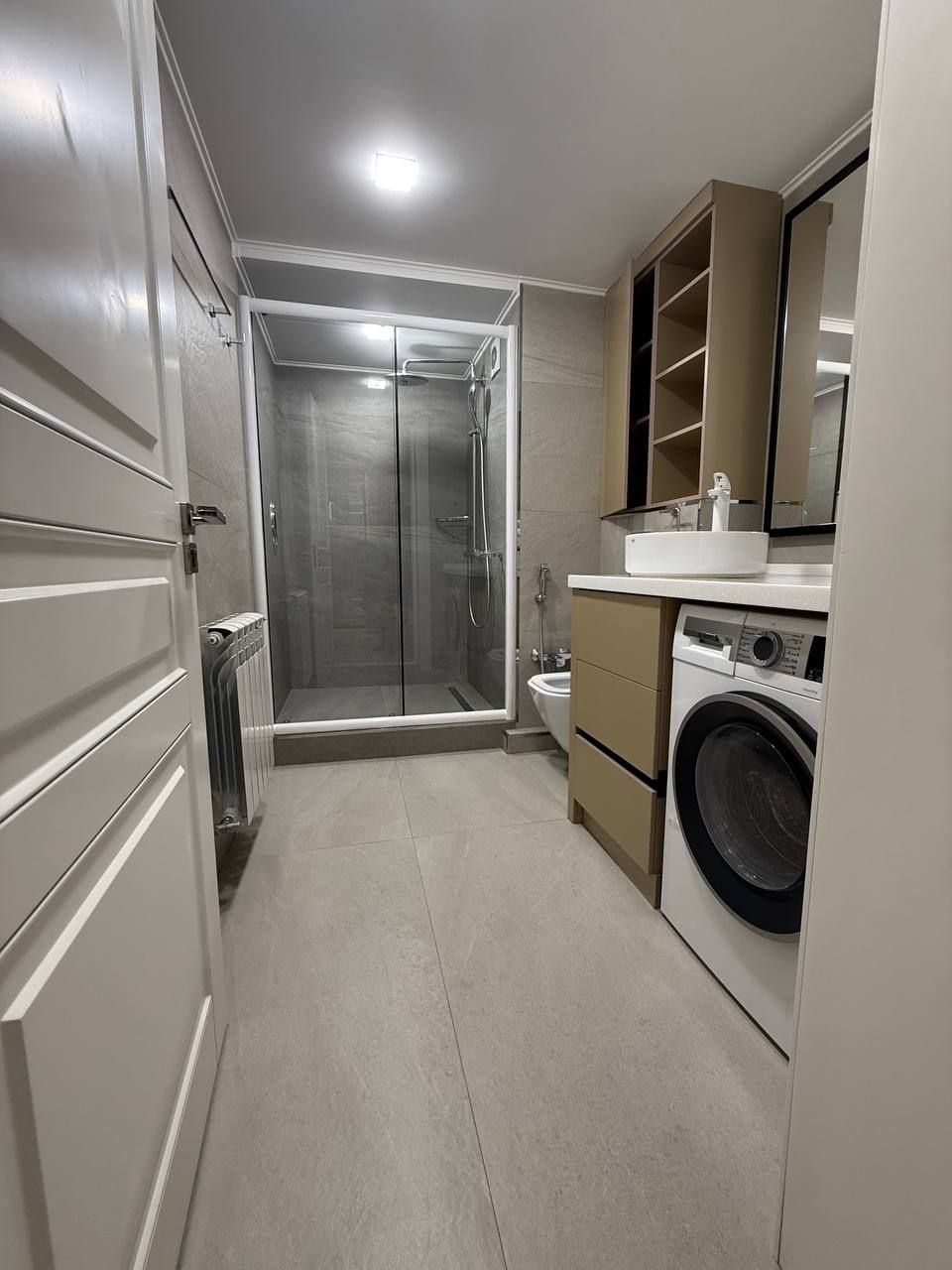 Коммерческое помещение 
Яккасарайский  район ,Мукими

Общее 34 номера.