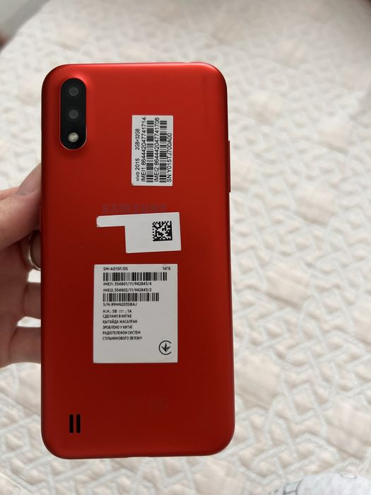Продается телефон Samsung A01