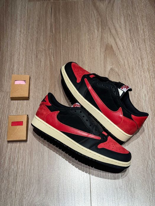 Air Jordan 4, Air Jordan 1 x Travis Scott