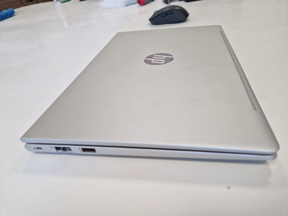 Vând laptop HP probook 440